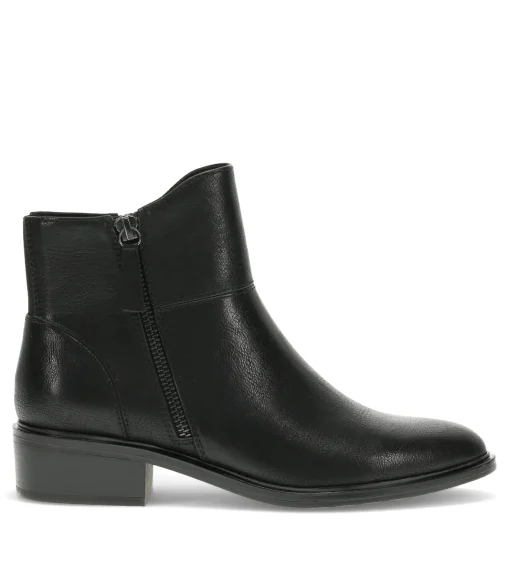 Baretraps Alona Block Heel Bootie