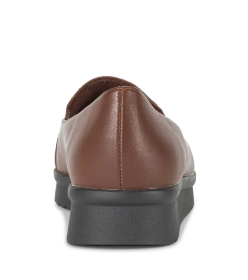 Baretraps Amry Slip On Loafer