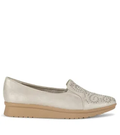 Baretraps Amry Slip On Loafer