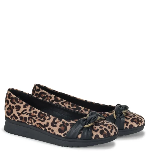 Baretraps Aurora Flat