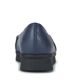 Baretraps Aurora Flat