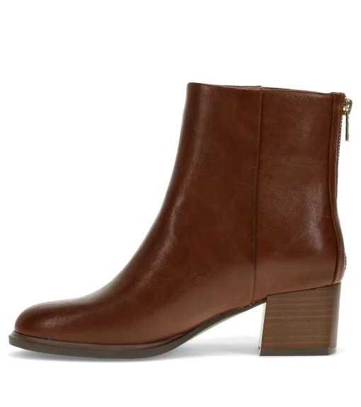 Baretraps Bessie Block Heel Bootie
