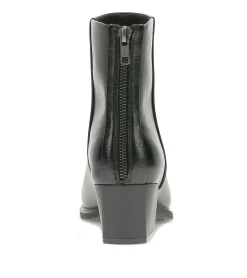 Baretraps Bessie Block Heel Bootie