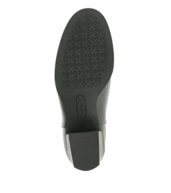 Baretraps Bessie Block Heel Bootie