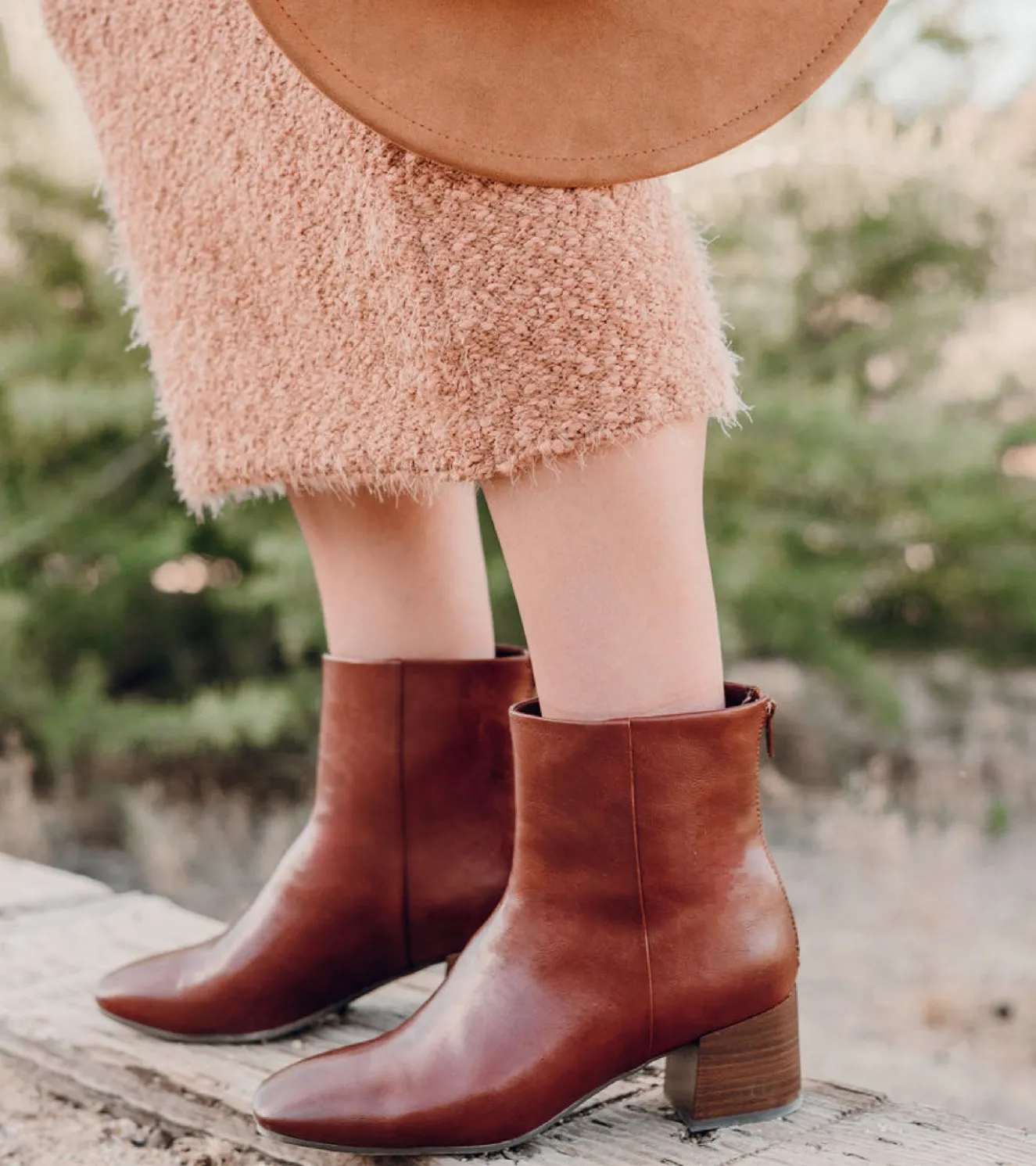 Baretraps Bessie Block Heel Bootie