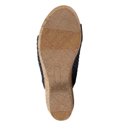Baretraps Bethie Wedge Sandal