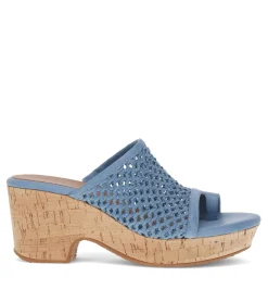 Baretraps Bethie Wedge Sandal
