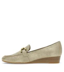 Baretraps Caddie Loafer