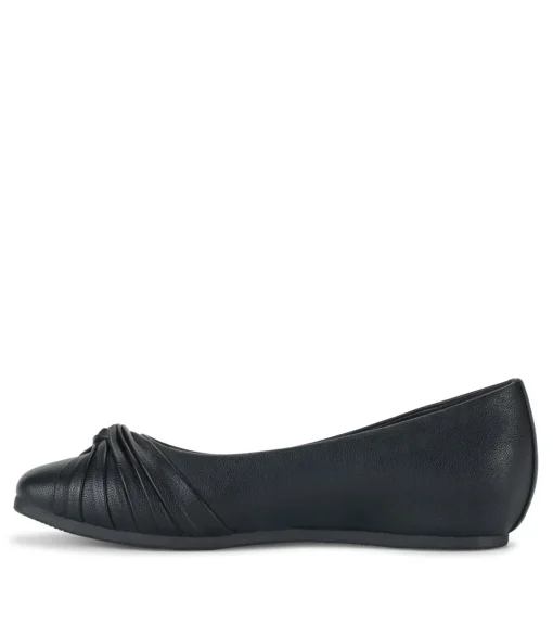 Baretraps Chainey Casual Flat