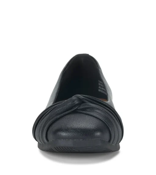 Baretraps Chainey Casual Flat