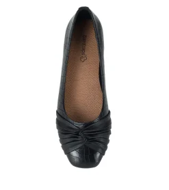 Baretraps Chainey Casual Flat