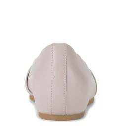 Baretraps Chainey Casual Flat