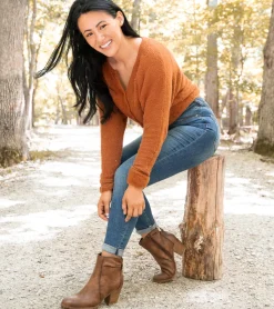 Baretraps Charee Block Heel Bootie