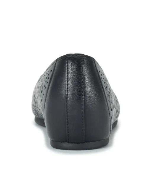 Baretraps Chika Casual Flat