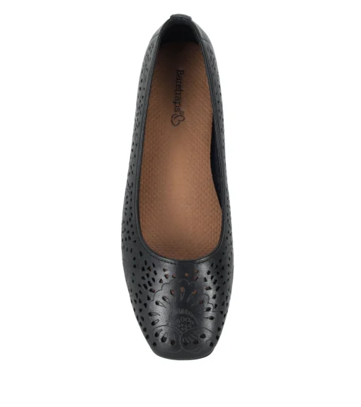 Baretraps Chika Casual Flat