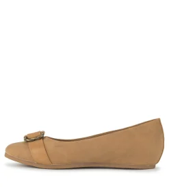 Baretraps Colette Flat
