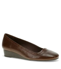 Baretraps Covette Wedge Slip On