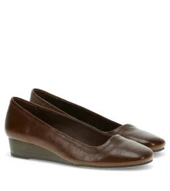 Baretraps Covette Wedge Slip On