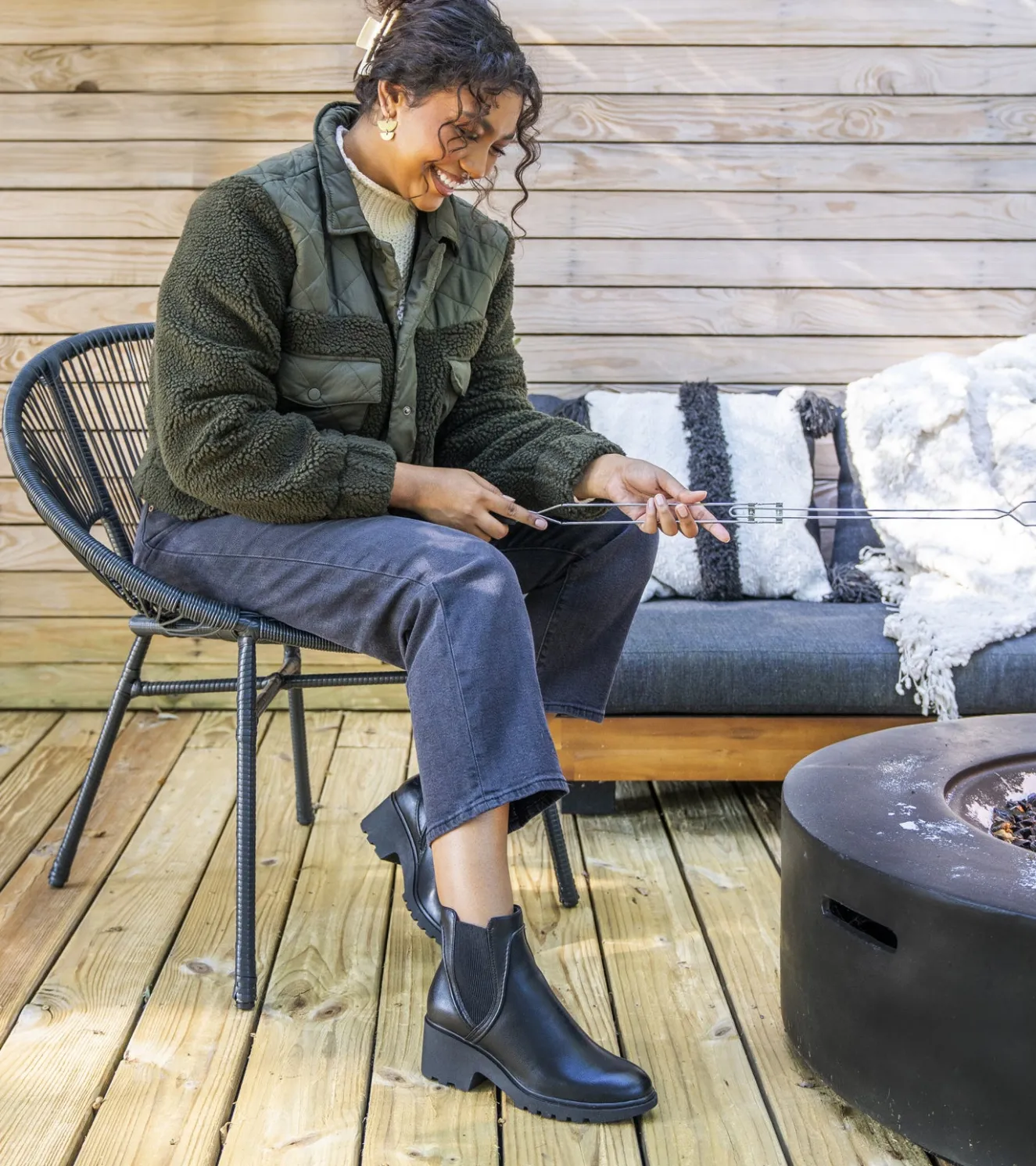 Baretraps Draya Chelsea Boot