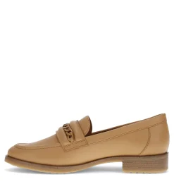 Baretraps Emmie Loafer