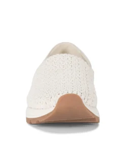 Baretraps Gennie Slip On