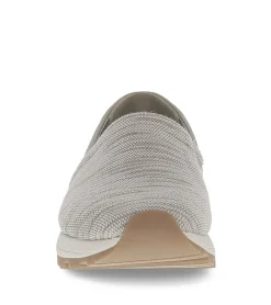 Baretraps Gennie Slip On