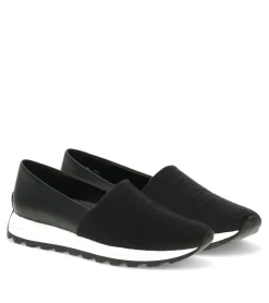 Baretraps Gennie Slip On