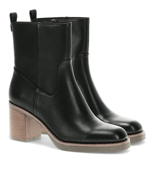 Baretraps Giana Heeled Midi Boot