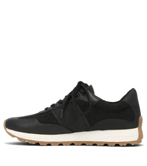 Baretraps Gwenda Lace Up Sneaker