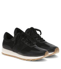 Baretraps Gwenda Lace Up Sneaker