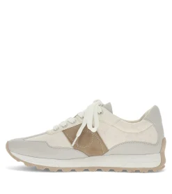 Baretraps Gwenda Lace Up Sneaker