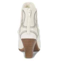 Baretraps Leanna Bootie