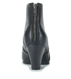 Baretraps Liberty Block Heel Bootie