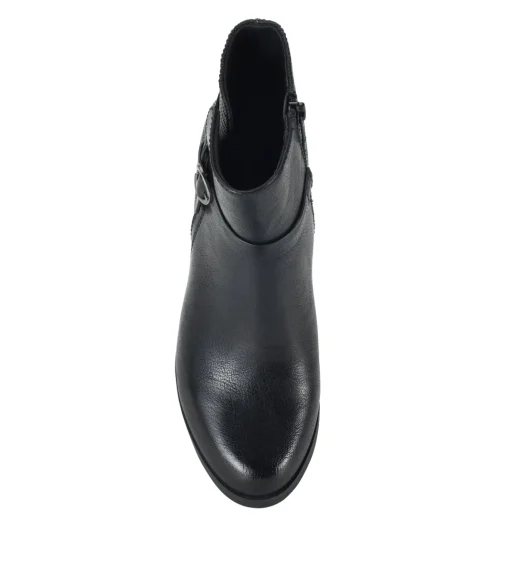 Baretraps Linda Block Heel Bootie