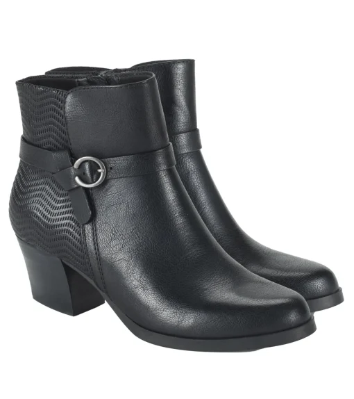 Baretraps Linda Block Heel Bootie