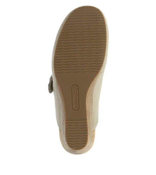 Baretraps Luna Mary Jane Mule