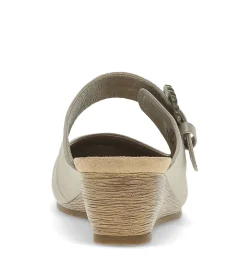 Baretraps Luna Mary Jane Mule