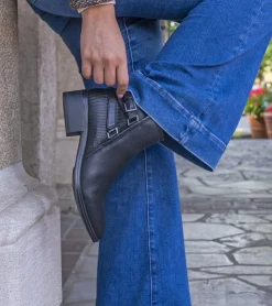 Baretraps Mackenzie Bootie