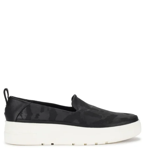 Baretraps Nevin Slip On Sneaker