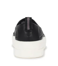 Baretraps Nevin Slip On Sneaker