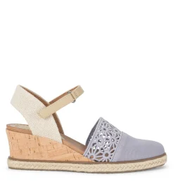 Baretraps Olicia Wedge Sandal