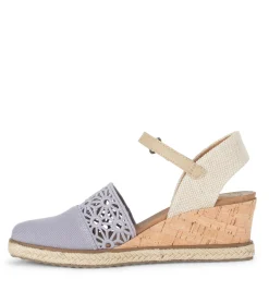 Baretraps Olicia Wedge Sandal