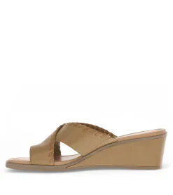 Baretraps Paige Wedge Sandal