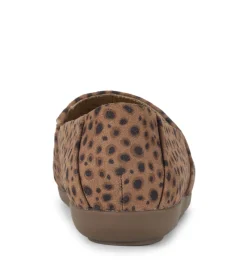 Baretraps Piper Slip On