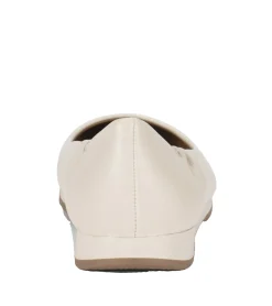 Baretraps Prim Slip On