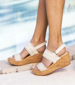 Baretraps Rene Wedge Sandal