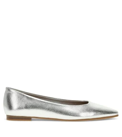 Baretraps Rhonda Casual Flat