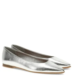 Baretraps Rhonda Casual Flat