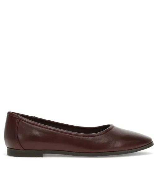 Baretraps Tania Casual Flat