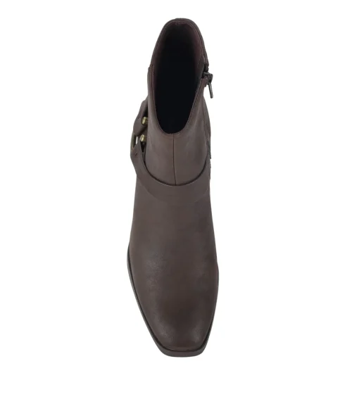 Baretraps Tiana Block Heel Bootie
